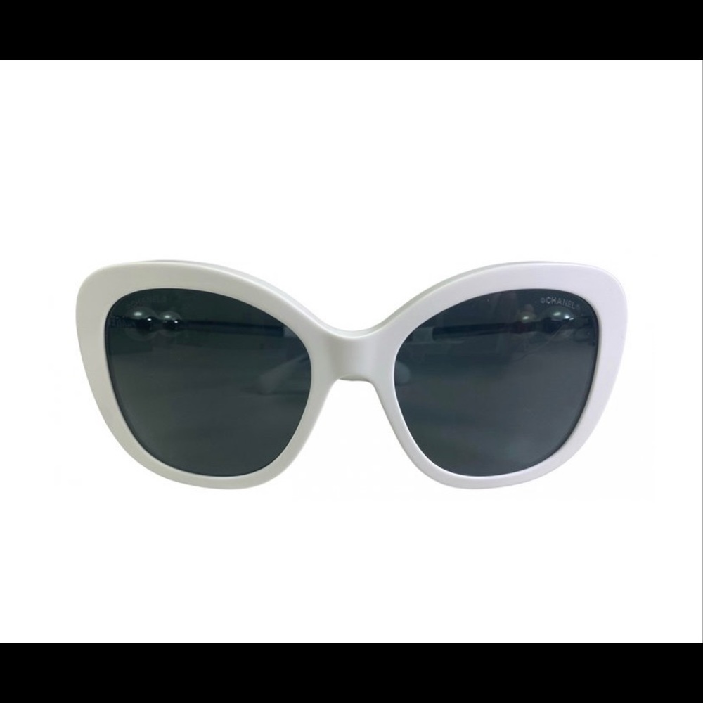 CHANEL GO-GO WHITE SUNGLASSES